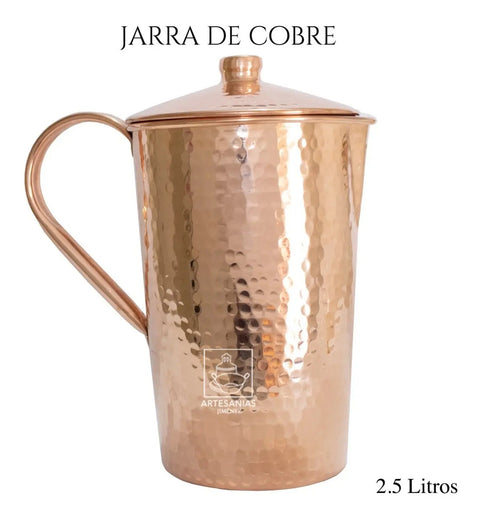 Jarra de cobre con tapa, martillada a mano en México