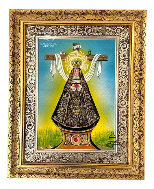 Cuadro de la Virgen de la Soledad de 60x47 cm, acabado combinado oro y plata, hecho en México