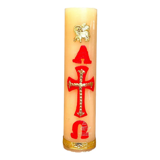 Vela aromática beige para Semana Santa decorada con Alfa, Omega y cordero, hecha a mano en México