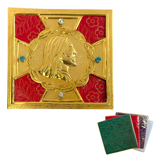 Porta palia rostro de Cristo y juego de 4 palias en latón con baño de oro, hecho a mano en México