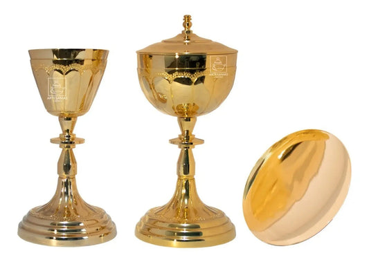 Cáliz copón y patena para iglesia o capilla gota, de latón con baño de oro, hecho a mano en México