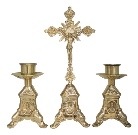 Candeleros y cruz de mesa religiosos modelo barroco, hecho a mano en México