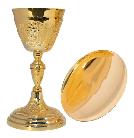 Cáliz y patena flor de lis para iglesia o capilla litúrgico, de latón con baño de oro, hecho a mano en México
