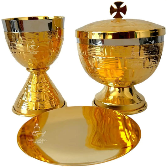 Cáliz copón y patena para iglesia o capilla, de latón con baño de oro, hecho a mano en México