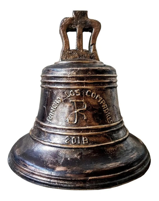 Campana de 20 kg en aleación de cobre, bronce y estaño, fundida a mano en México