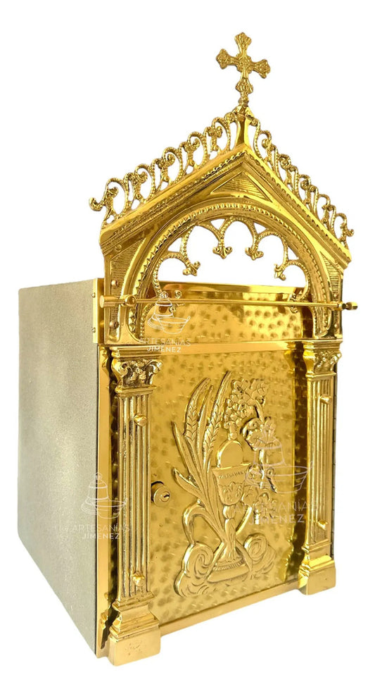 Sagrario barroco tradicional en bronce y latón, hecho a mano en México